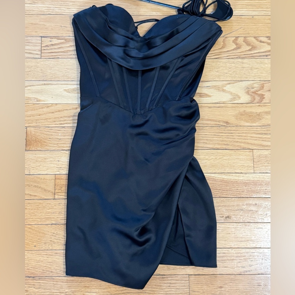 Chic Black Satin Backless Dress